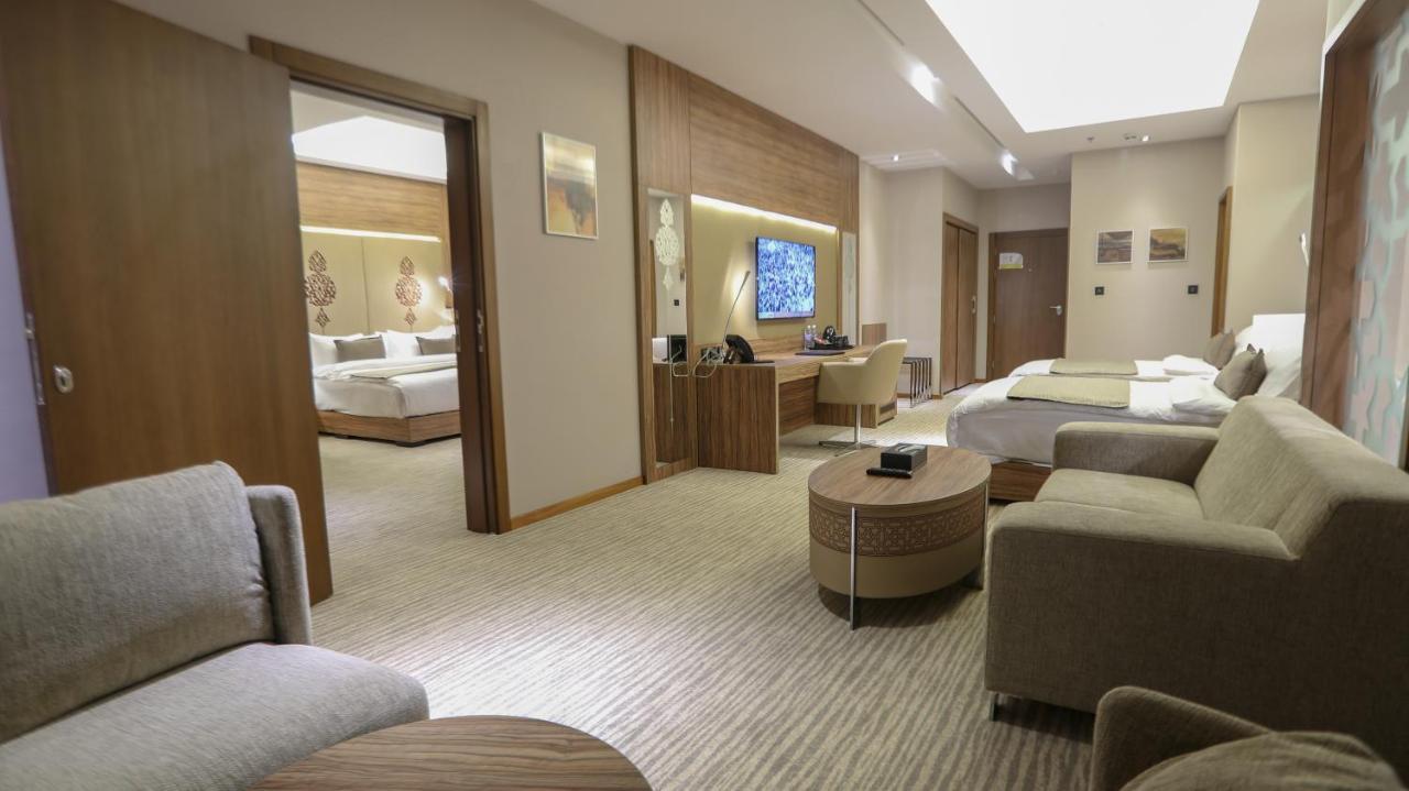 V Boutique Hotel ジェッダ エクステリア 写真