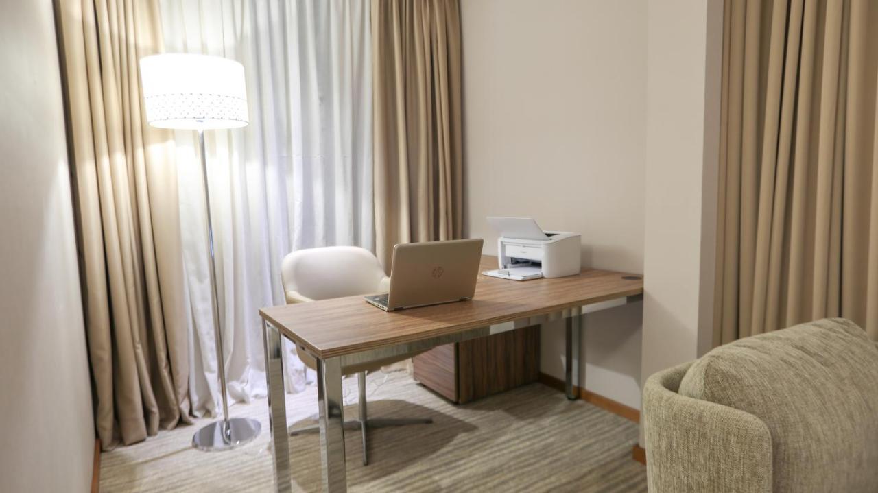 V Boutique Hotel ジェッダ エクステリア 写真